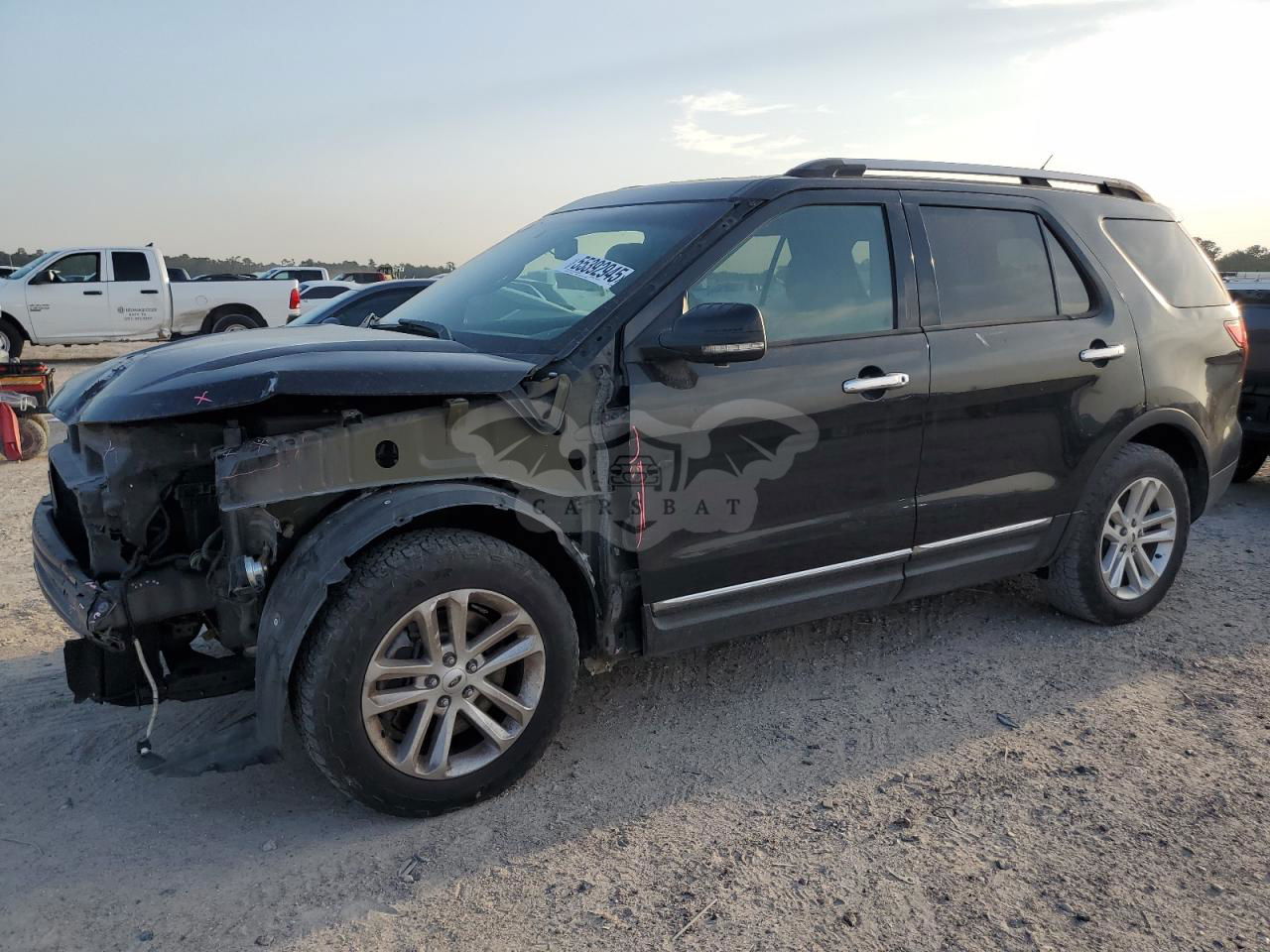 Ford Explorer XLT 3.5L  6 2015
