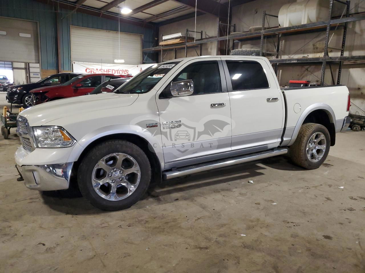 RAM 1500 LARAMIE 5.7L  8 2016