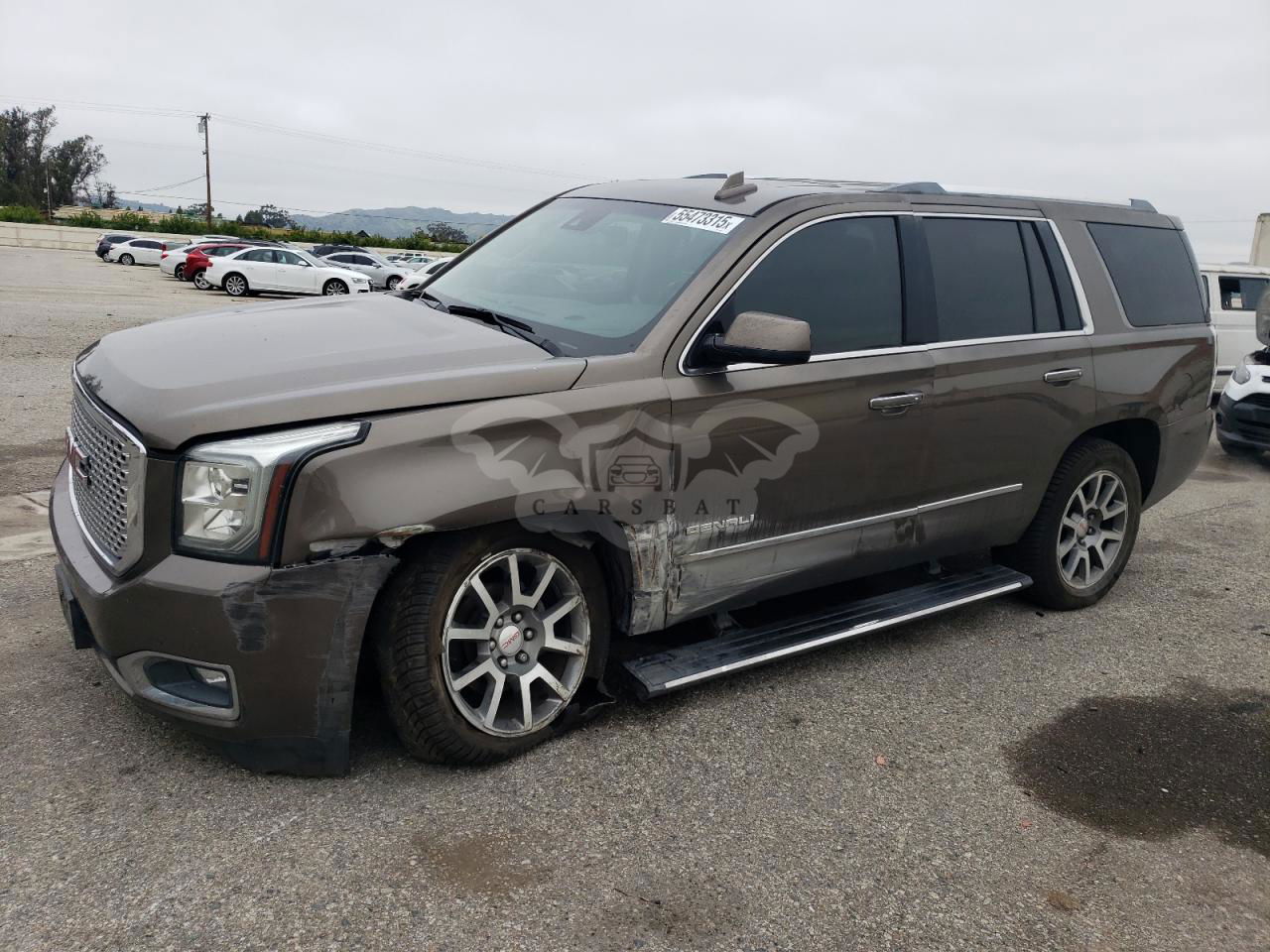 GMC Yukon DENALI 6.2L  8 2016