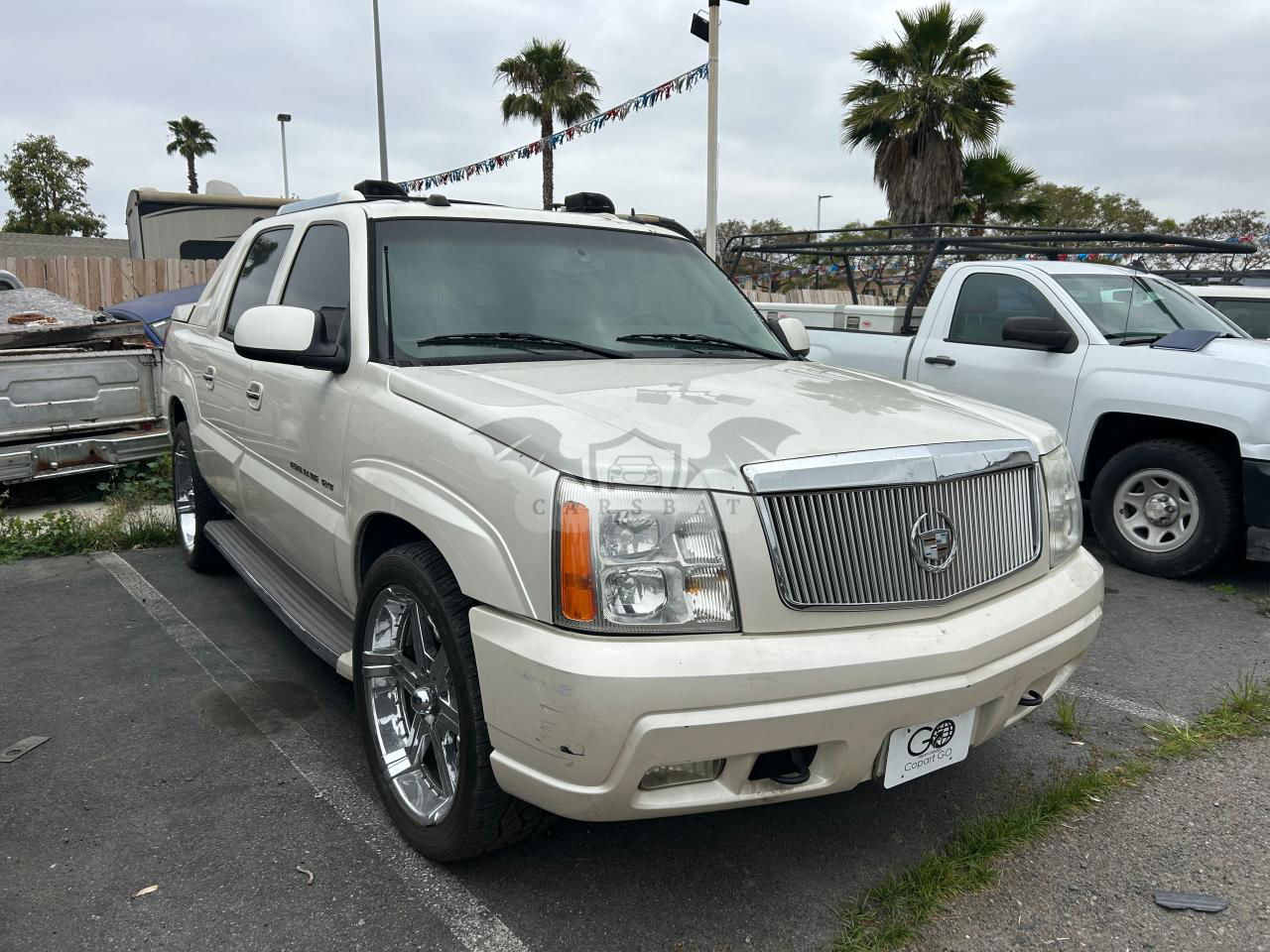 Cadillac Escalade EXT 6.0L  8 2005