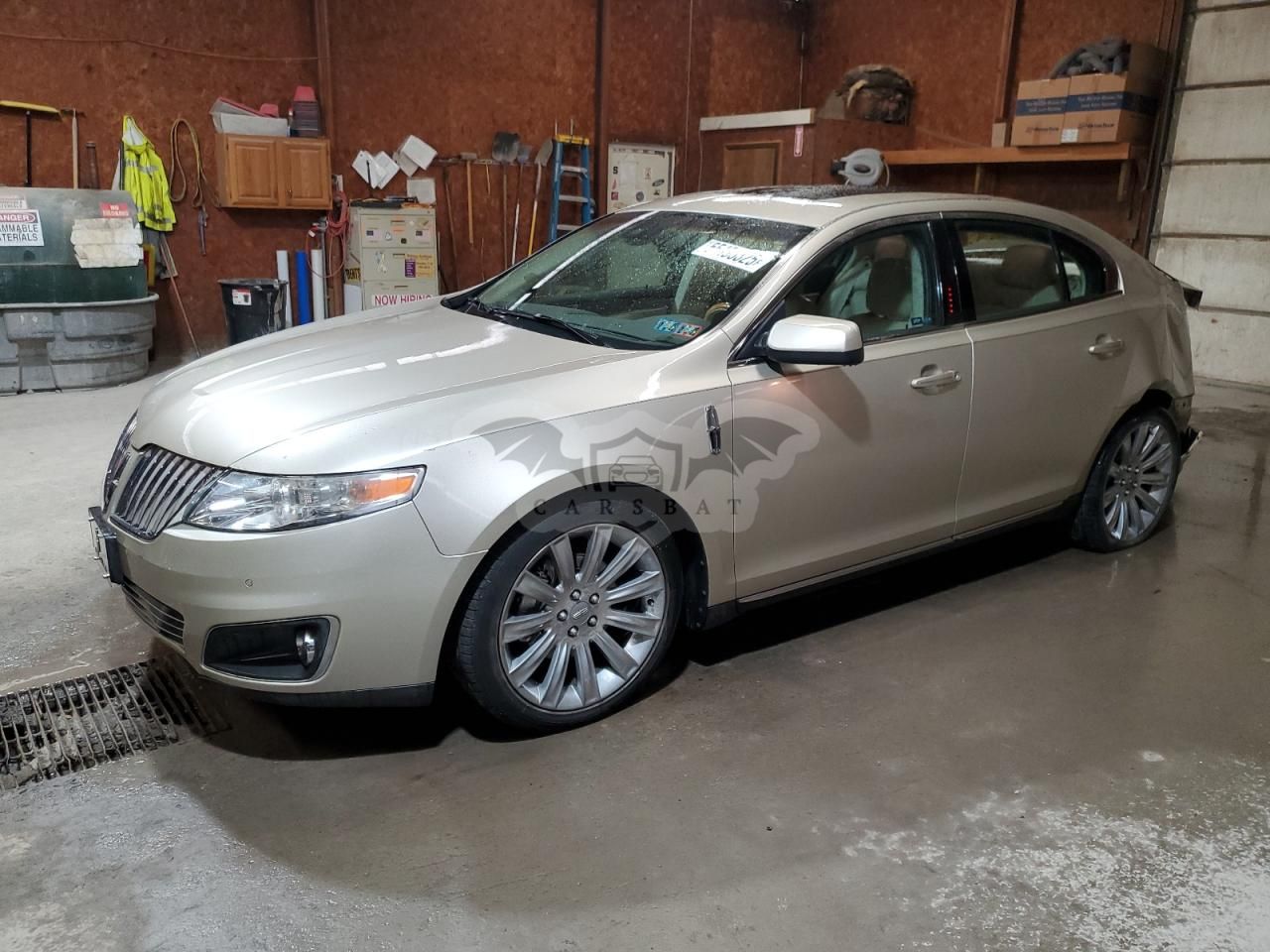Lincoln MKS 3.5L 6 2010