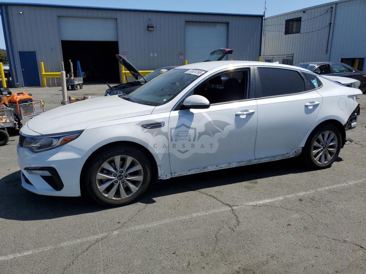Kia Optima LX 2.4L  4 2020