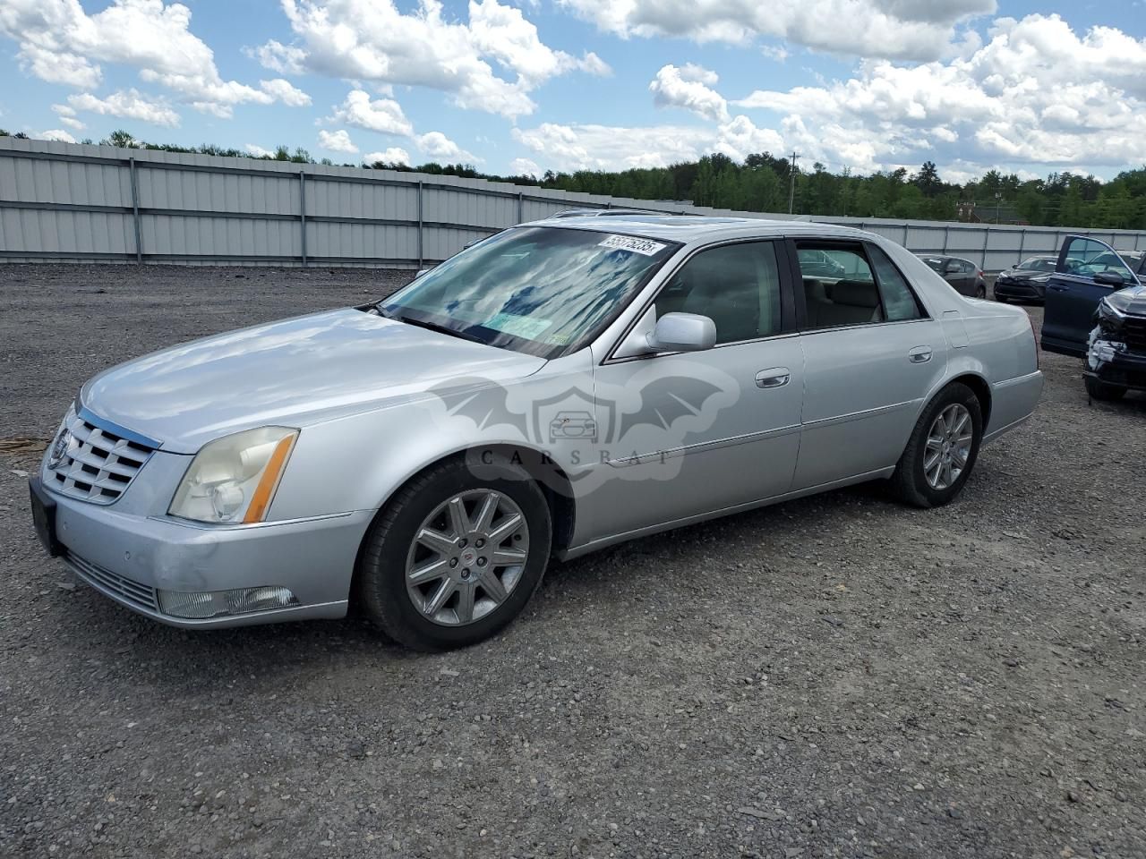 Cadillac DTS PREMIUM COLLECTION 4.6L 8 2011