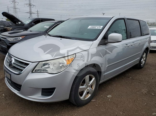 Volkswagen Routan SEL 4.0L  6 2010
