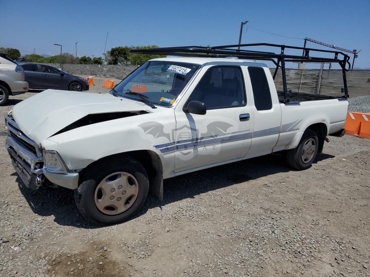 Toyota Hilux 1/2 TON EXTRA LONG WHEELBASE 2.4L 4 1994