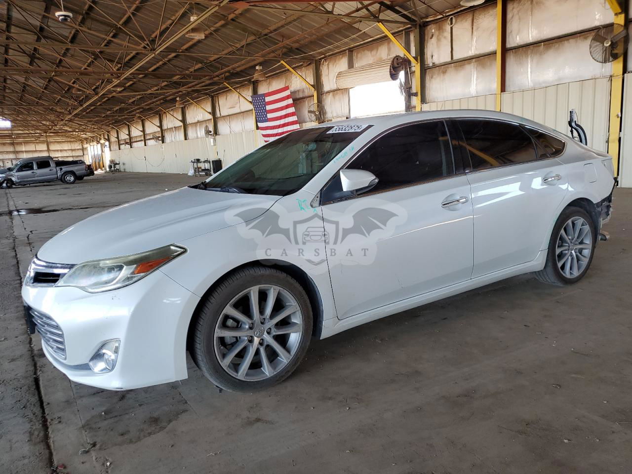 Toyota Avalon XLE 3.5L  6 2015