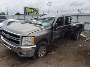 Chevrolet Silverado 1500 K2500 HEAVY DUTY LT 6.6L 8 2013