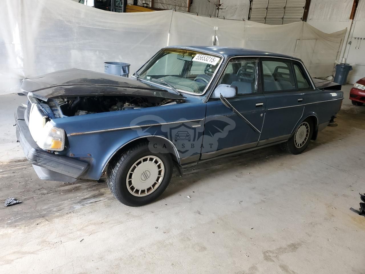 Volvo 240 BASE 2.3L 4 1990