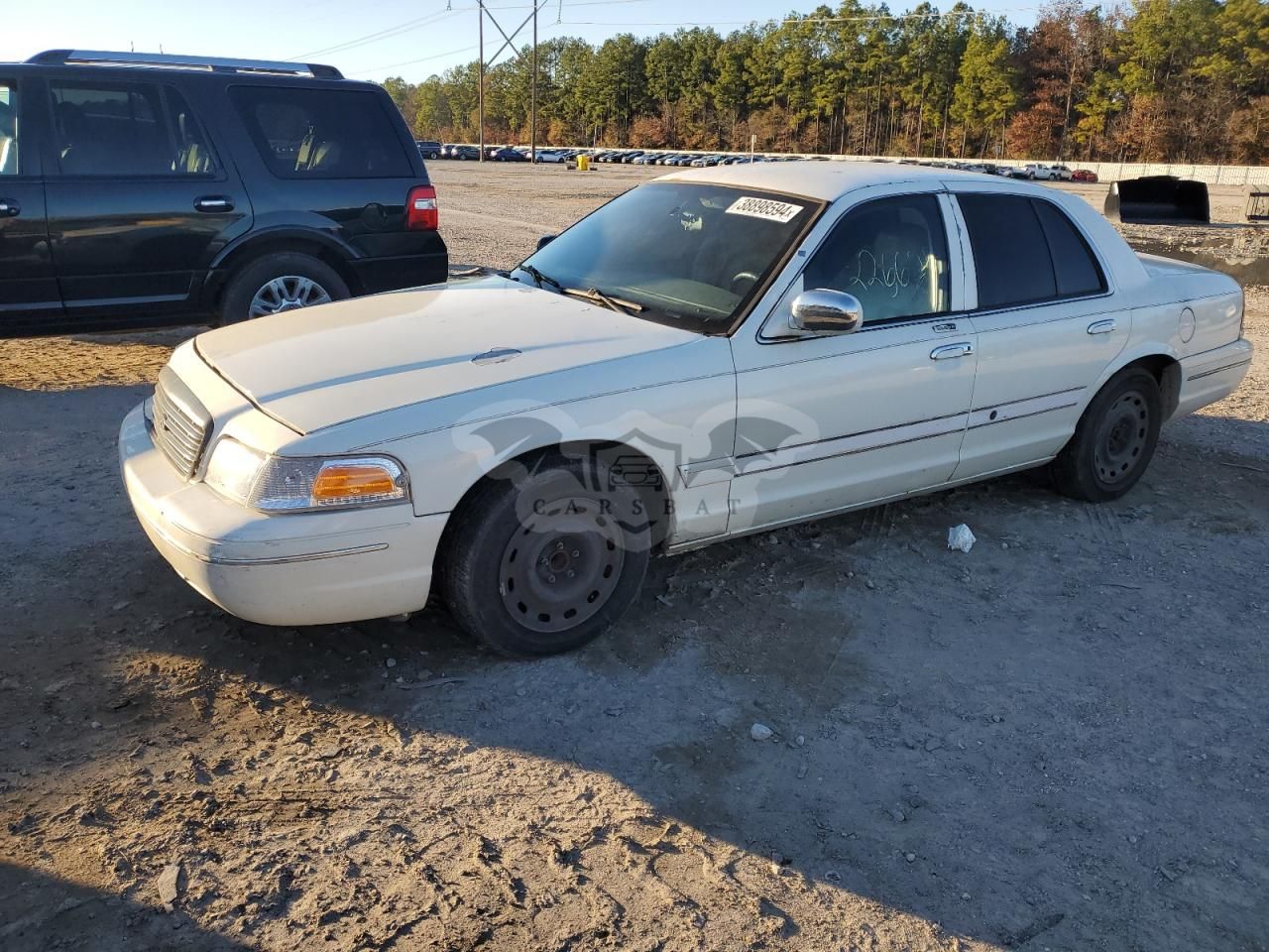 Ford Crown LX 4.6L 8 2003