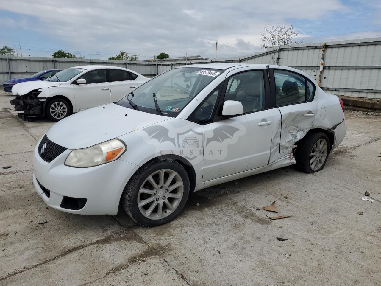 Suzuki SX4 LE 2.0L 4 2011