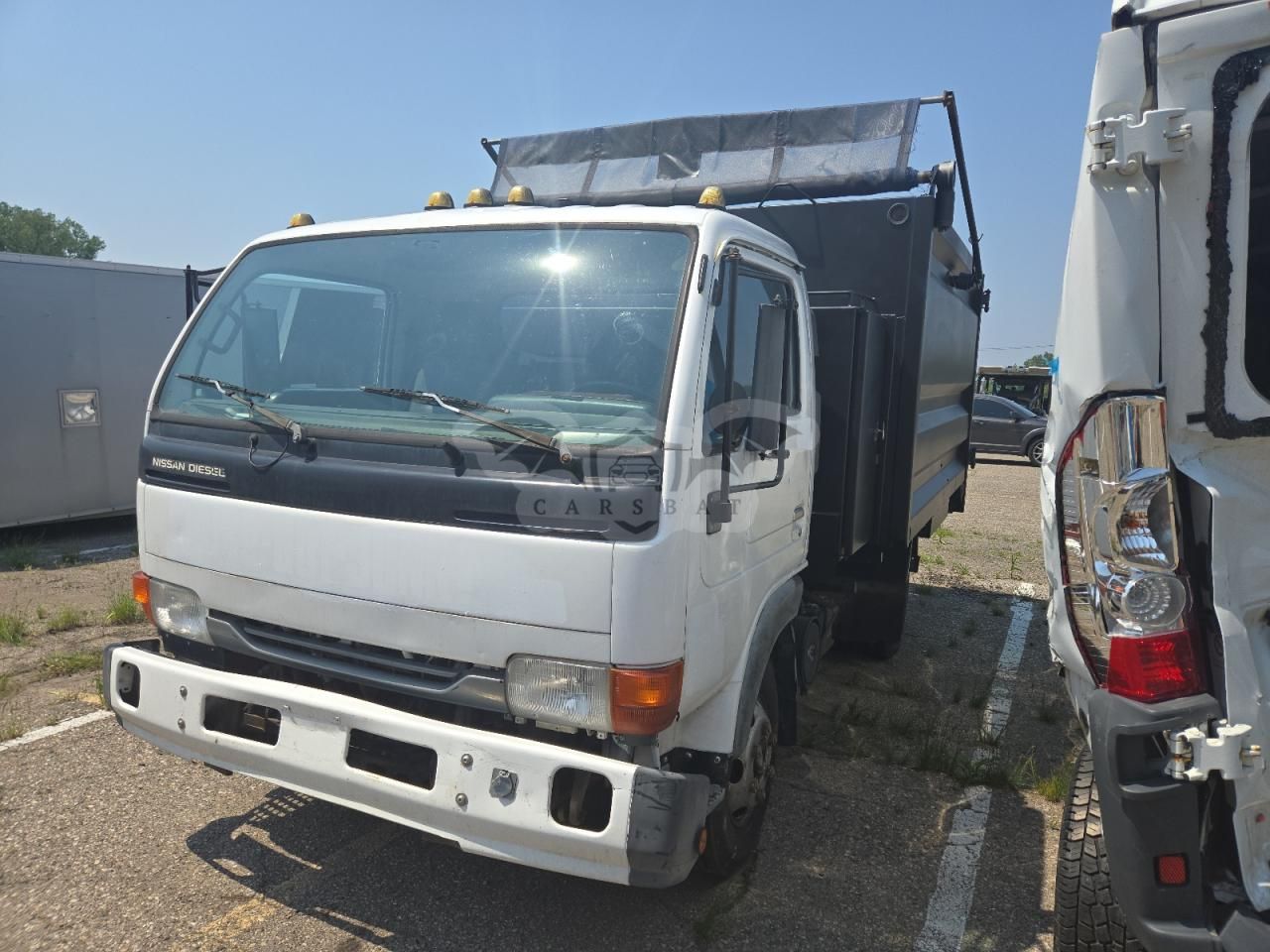 UD Trucks UD series 4.6L 4 2004