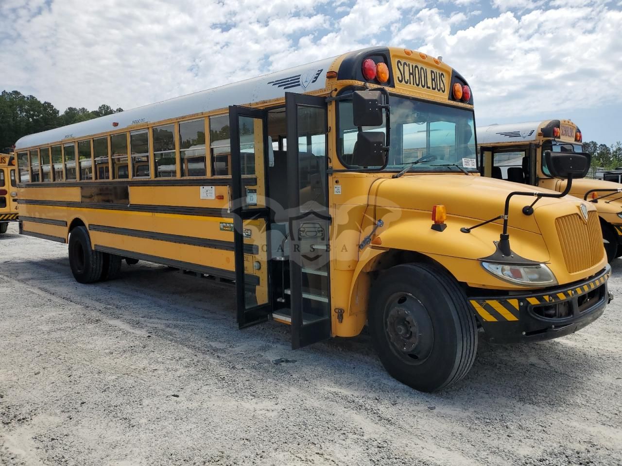 IC Corporation CE Series CE 7.6L 6 2012