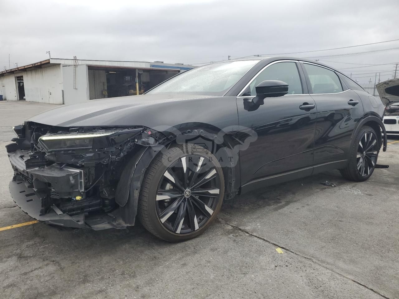 Toyota Crown PLATINUM 2.4L 4 2024
