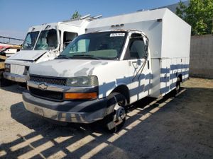 Chevrolet Express 6.0L 8 2004