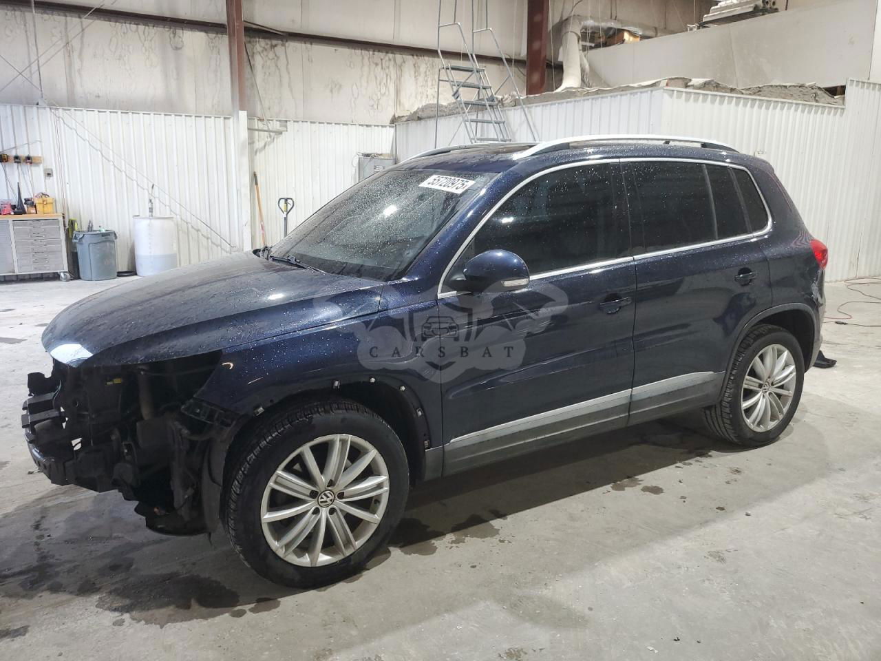 Volkswagen Tiguan S 2.0L  4 2013