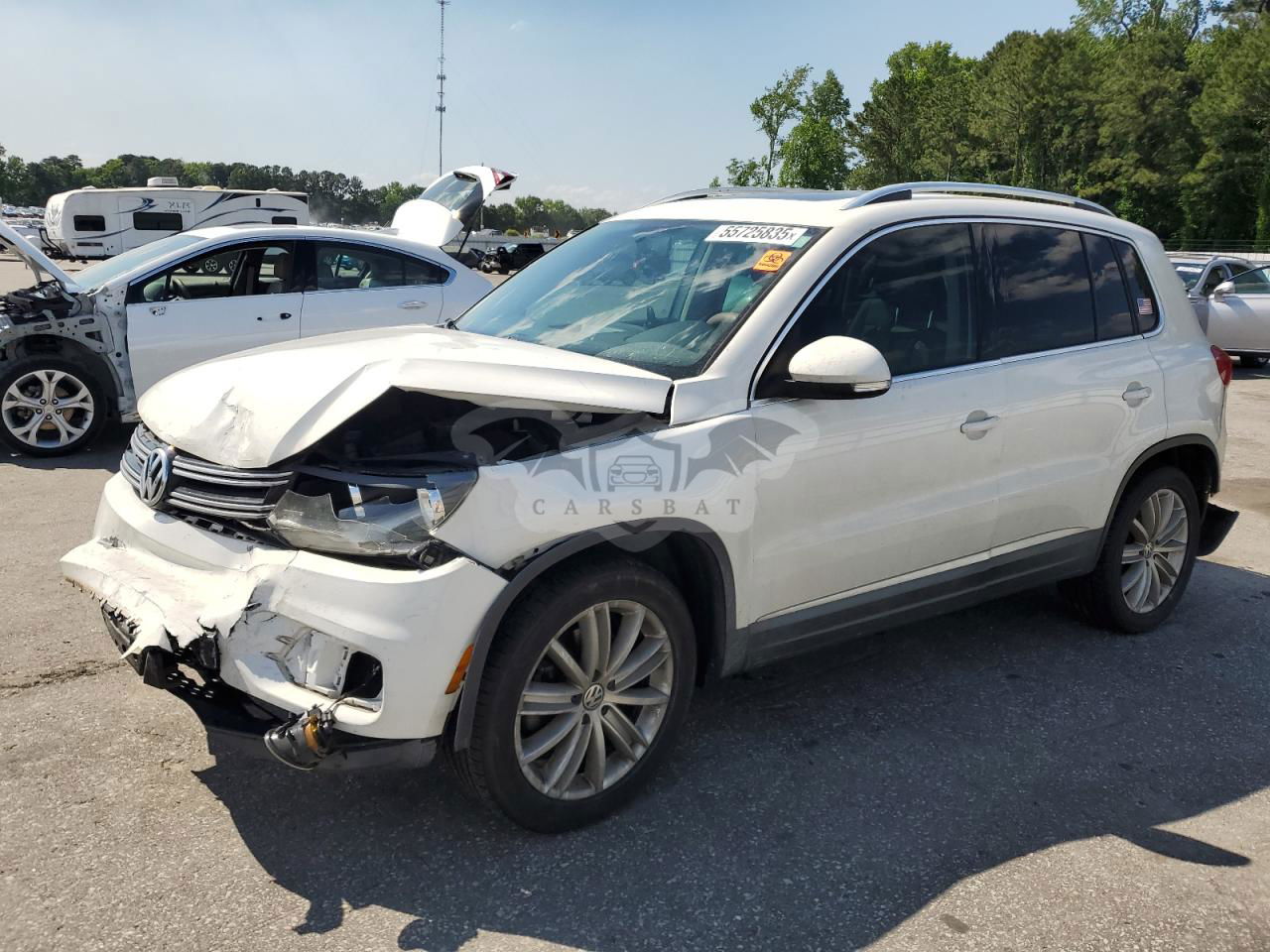 Volkswagen Tiguan S 2.0L  4 2014