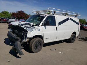Chevrolet Express 6.0L 8 2003