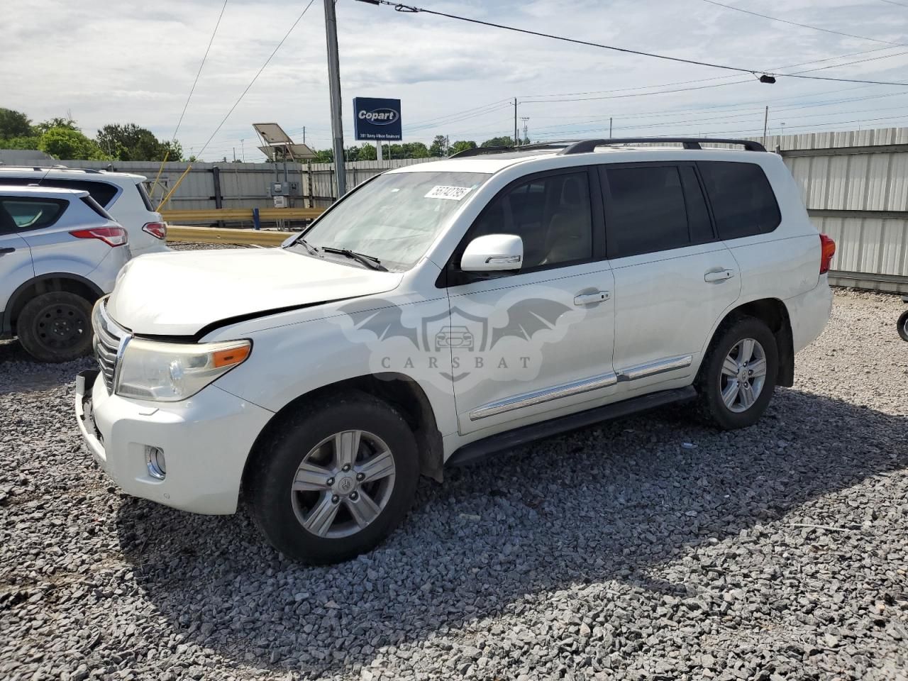 Toyota Land Cruiser 5.7L 8 2013