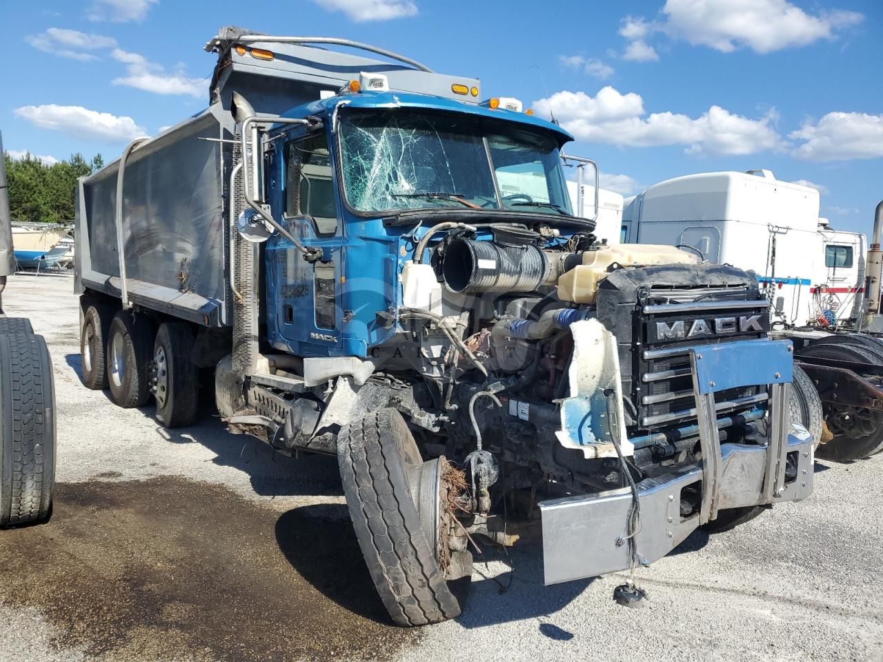 Mack 700 GU700 10.8L 6 2015