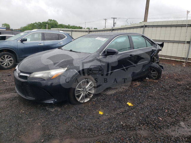 Toyota Camry LE 2.5L  4 2017