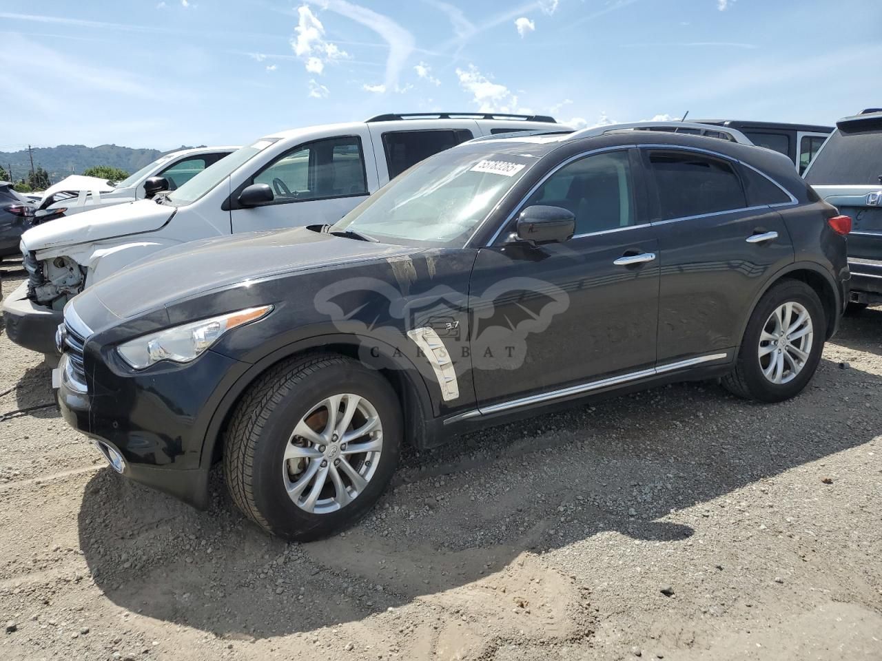Infiniti QX70 3.7L 6 2015