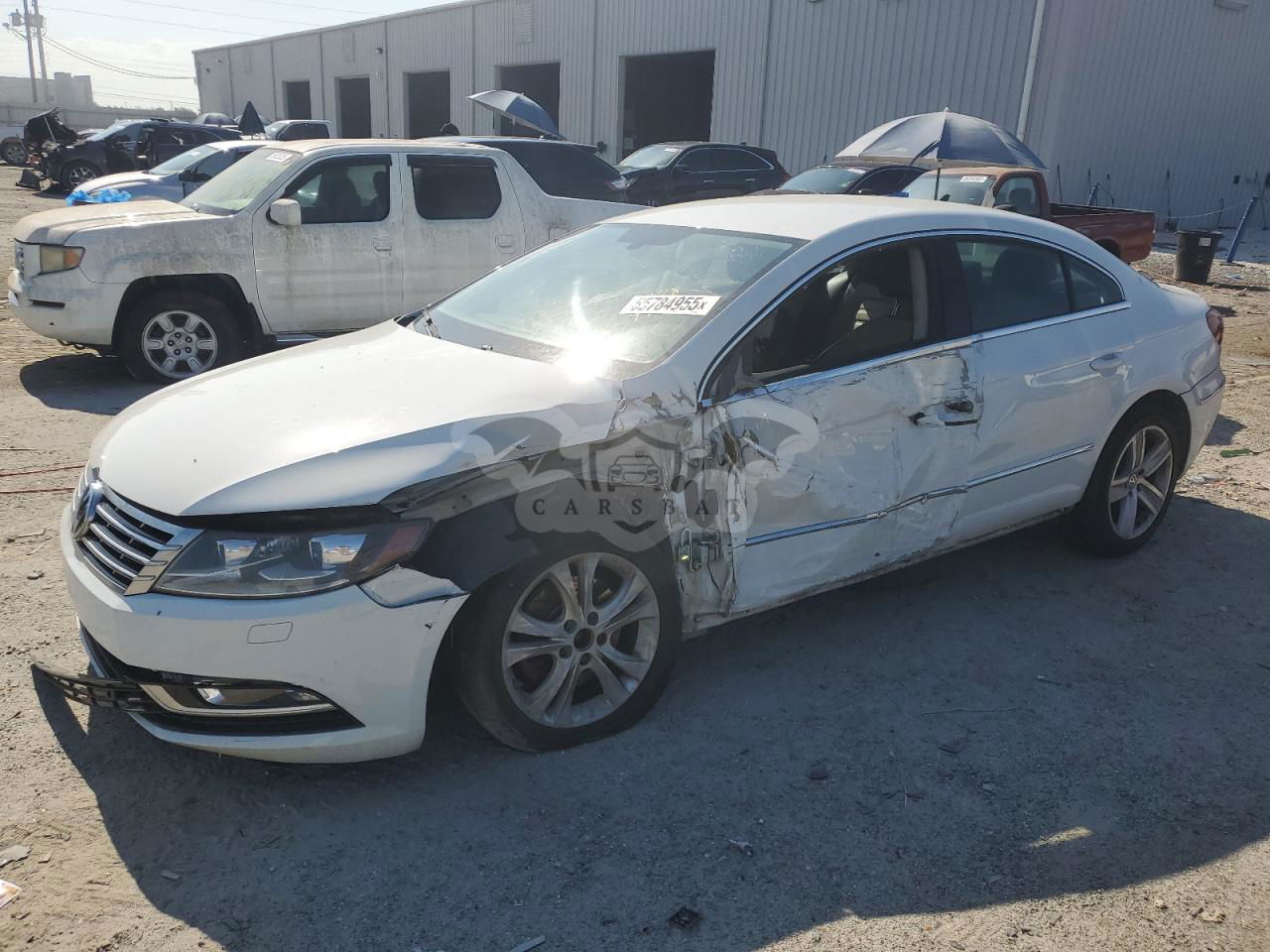 Volkswagen Passat CC BASE 2  L  4 2016