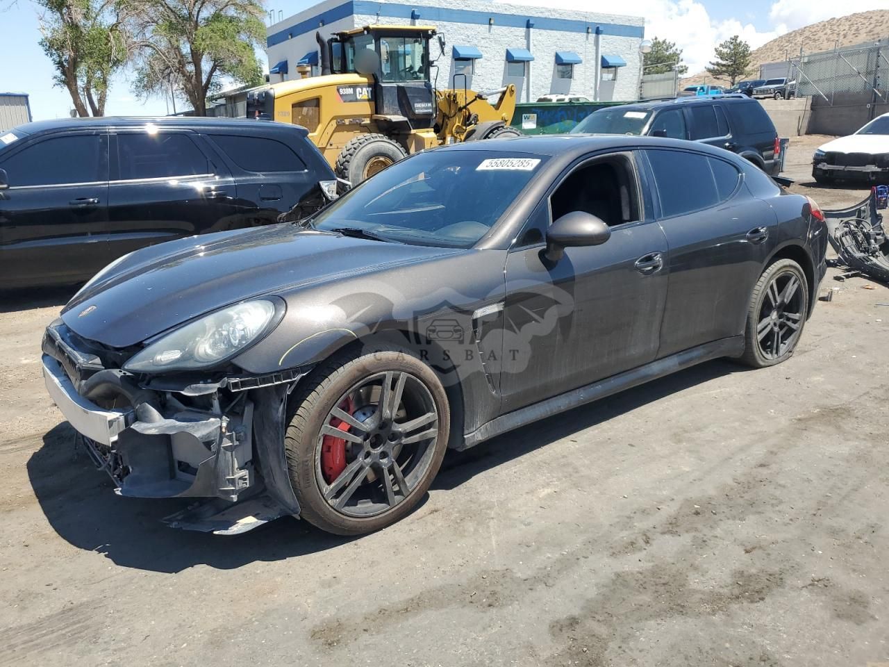 Porsche Panamera GTS 4.8L 8 2013