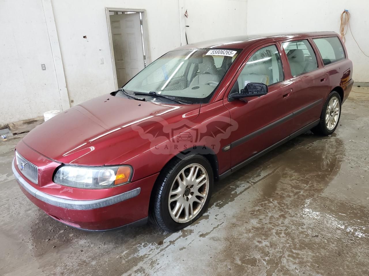 Volvo V70 FWD 2.5L 5 2004