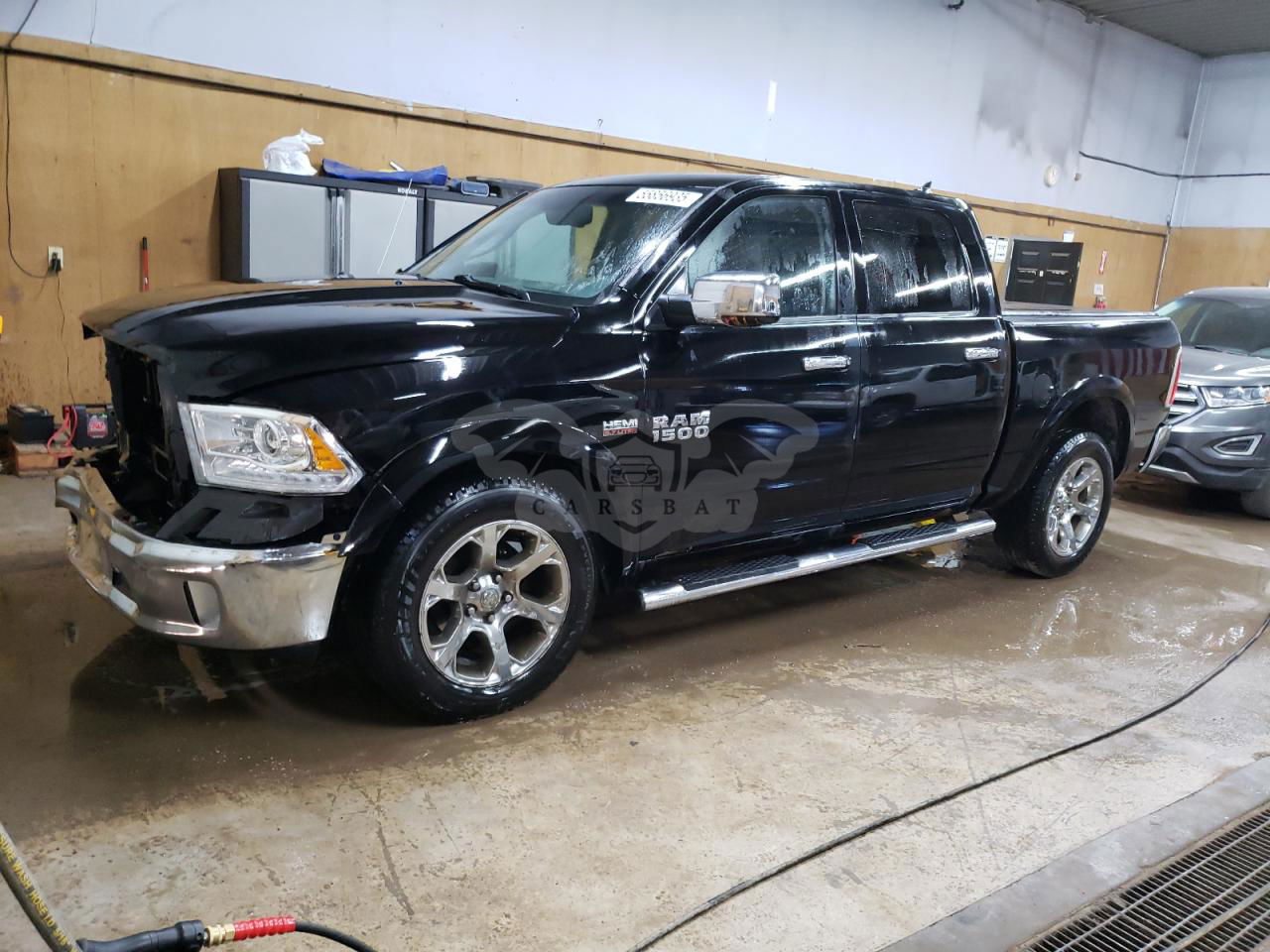 RAM 1500 LARAMIE 5.7L  8 2013
