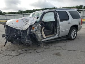 Cadillac Escalade 6.2L 8 2010