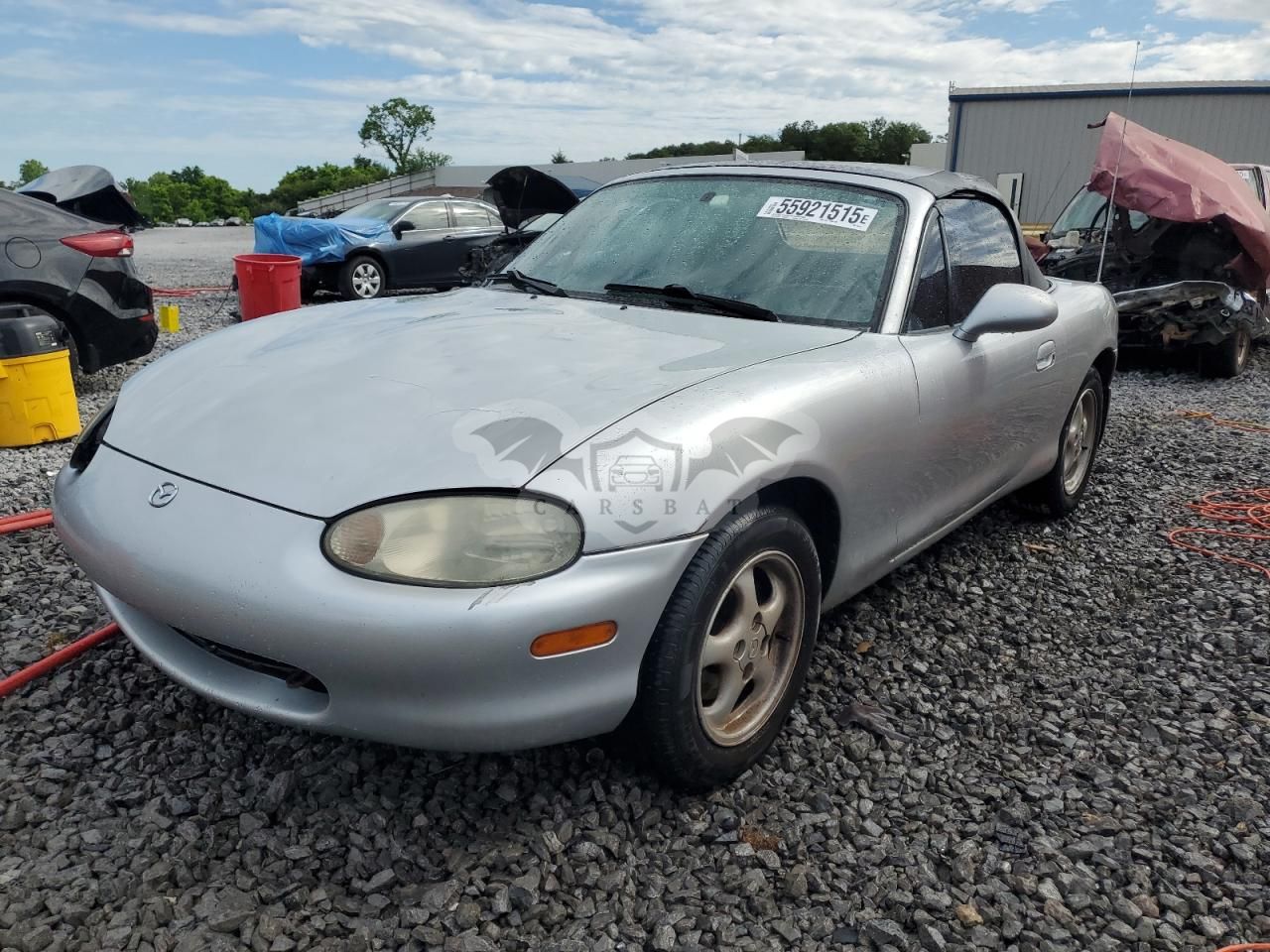 Mazda MX-5 (Miata) BASE 1.8L 4 2000