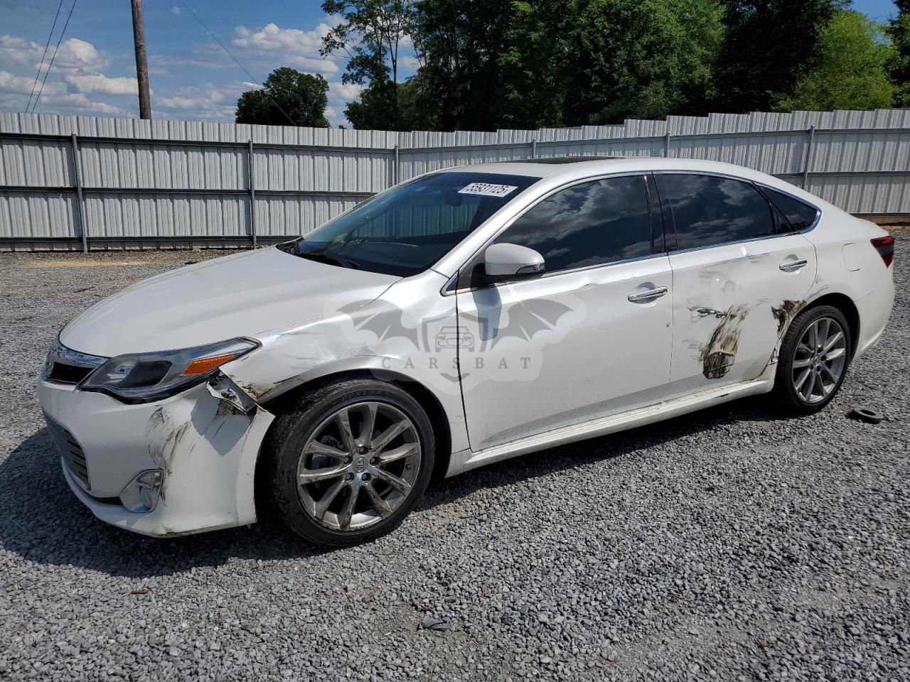 Toyota Avalon XLE 3.5L  6 2015
