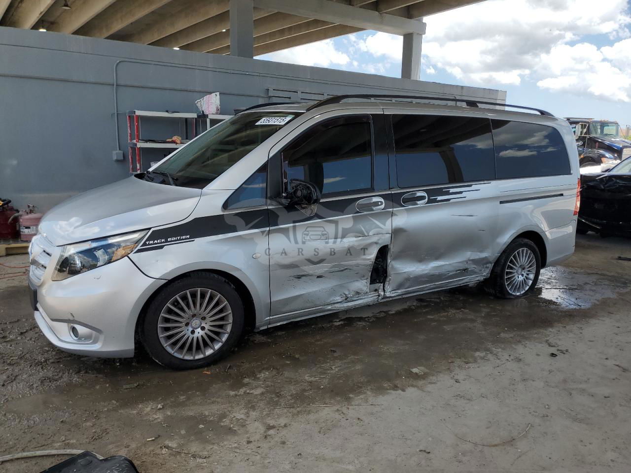Mercedes-Benz Metris 2.0L  4 2017