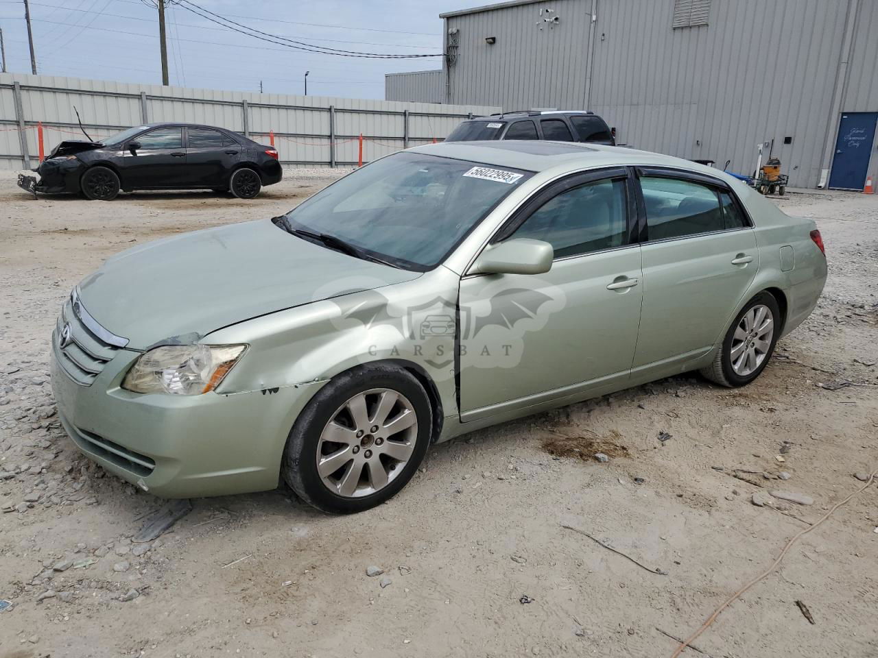 Toyota Avalon XL 3.5L  6 2006