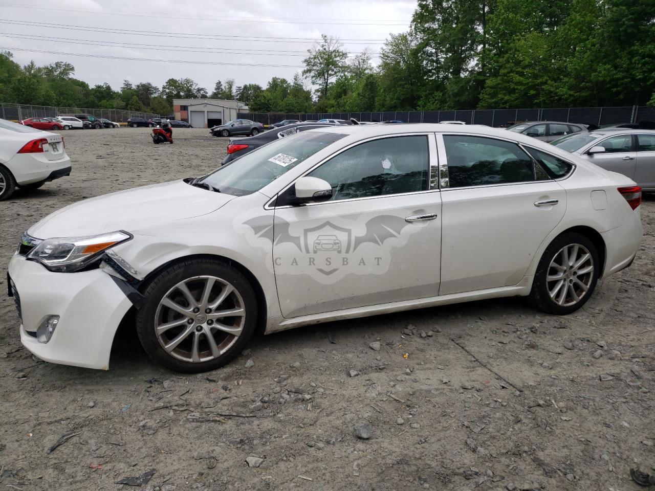 Toyota Avalon BASE 3.5L  6 2014