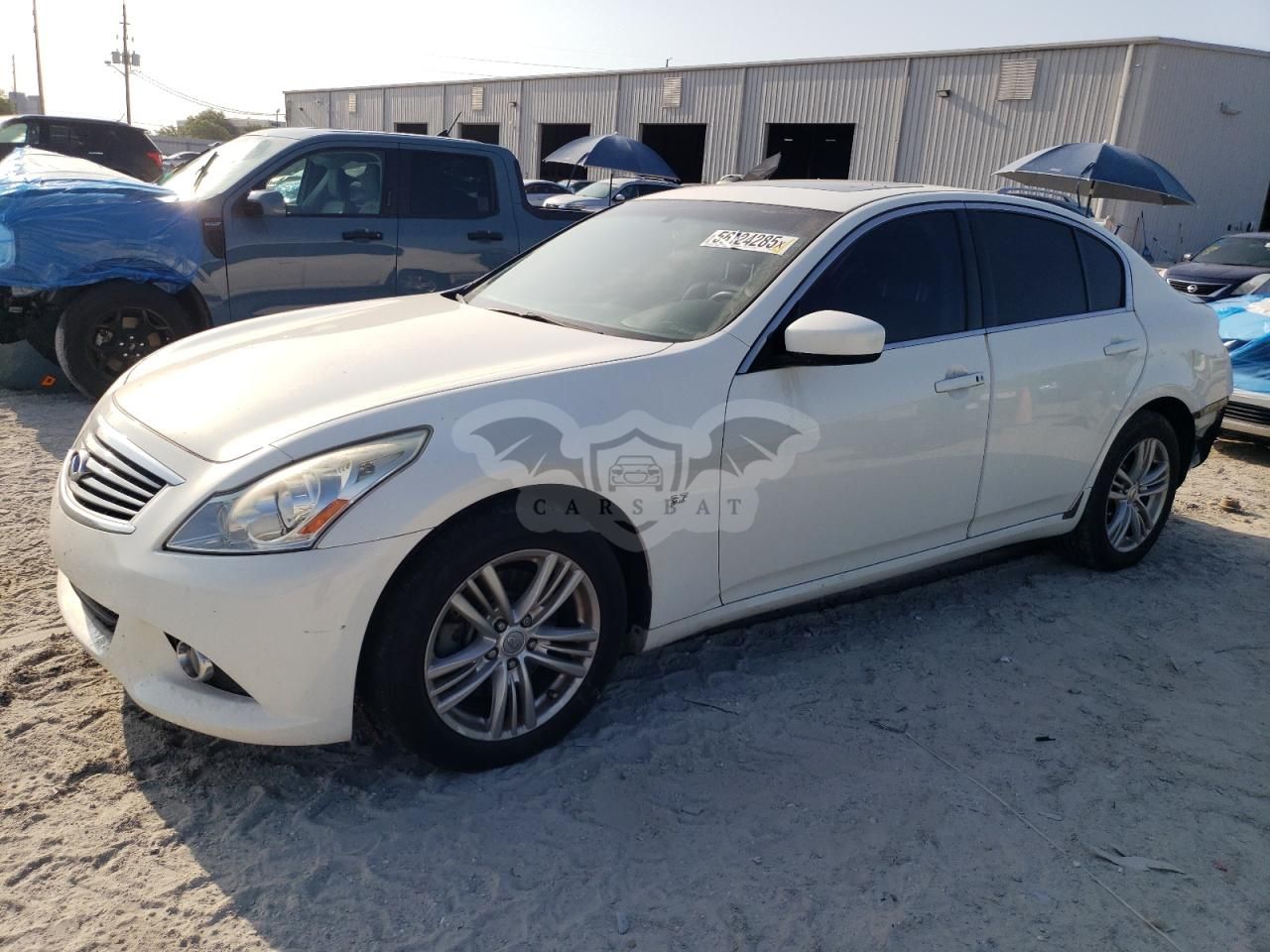 Infiniti Q40 3.7L 6 2015