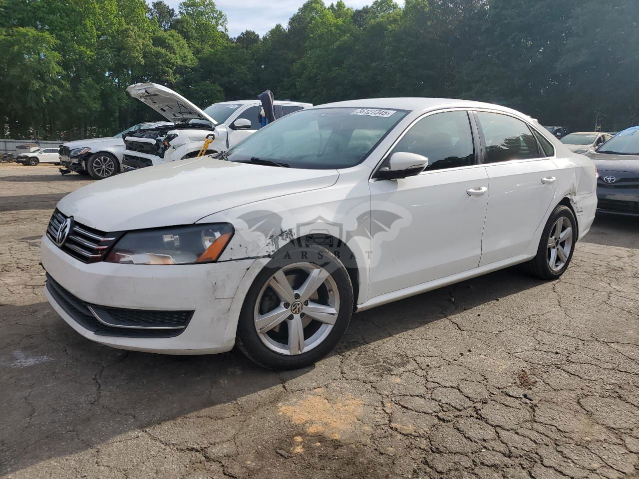 Volkswagen Passat SE 2.5L  5 2012