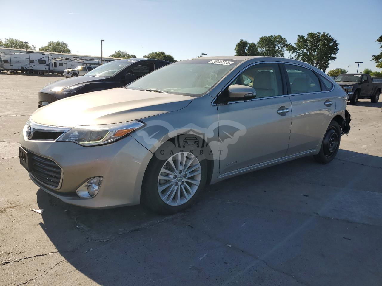 Toyota Avalon HYBRID 2.5L  4 2013