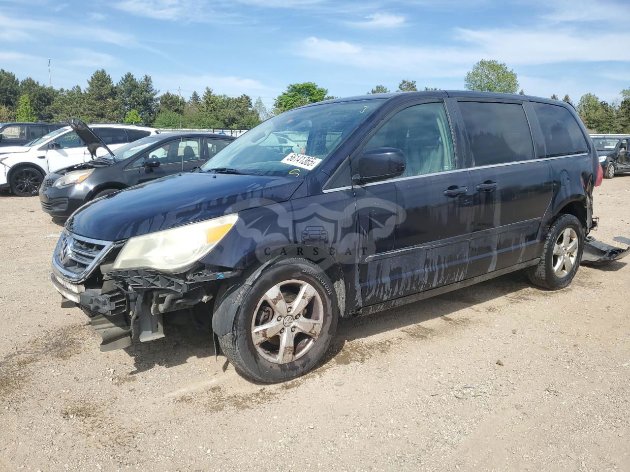 Volkswagen Routan SE 3.8L  6 2010