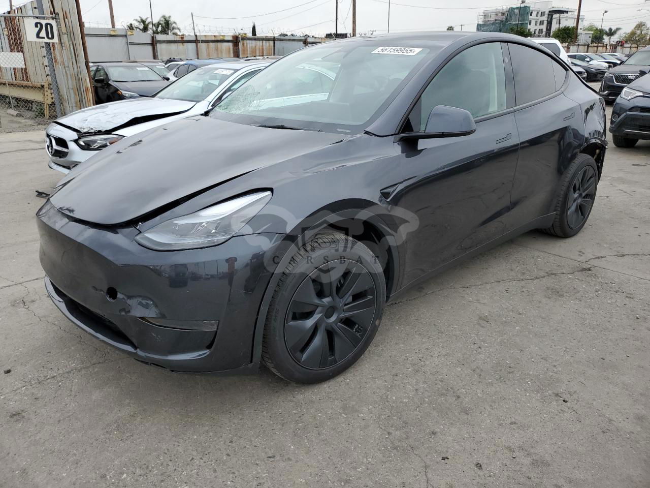 Tesla Model Y 2025