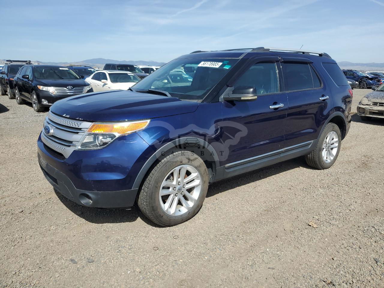 Ford Explorer XLT 3.5L  6 2011