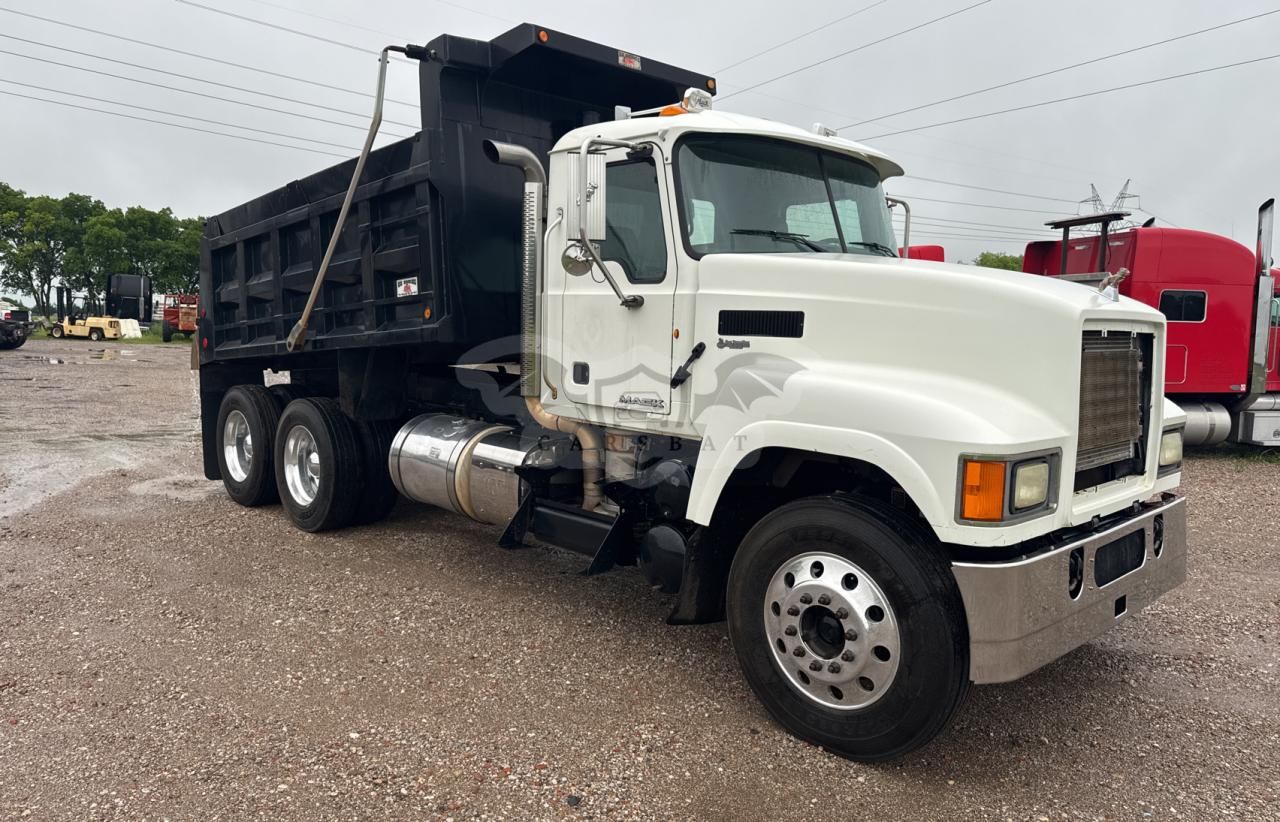 Mack 600 CHU600 12.7L 6 2011