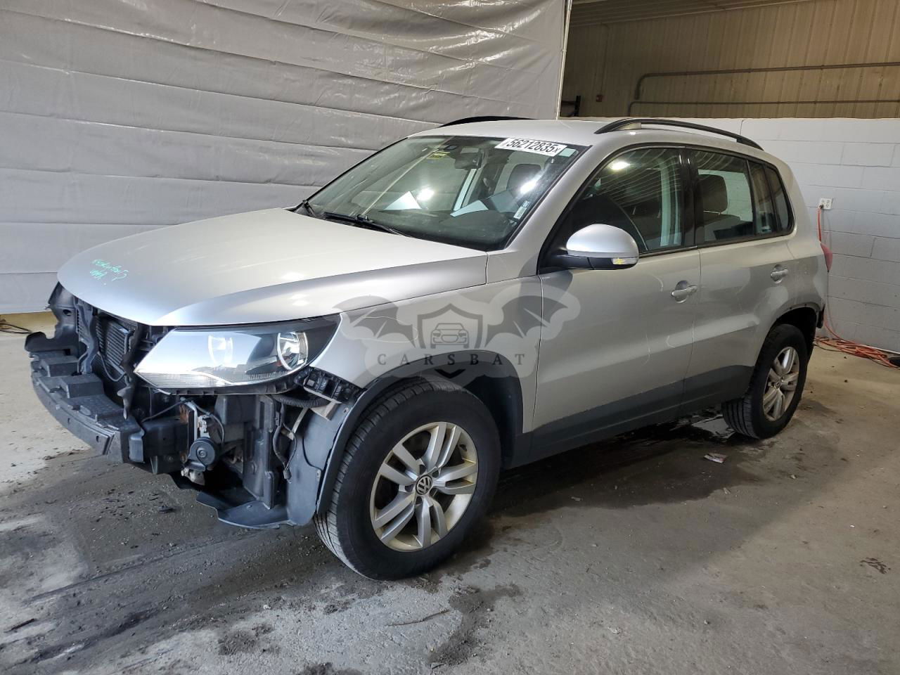 Volkswagen Tiguan S 2.0L  4 2016
