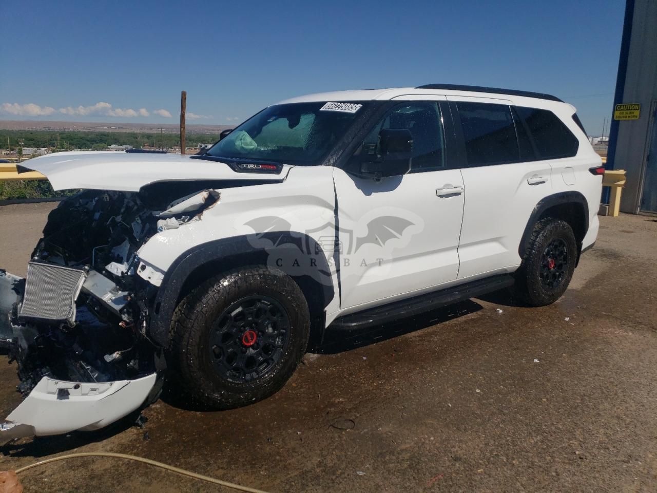 Toyota Sequoia SR5 3.4L 6 2024