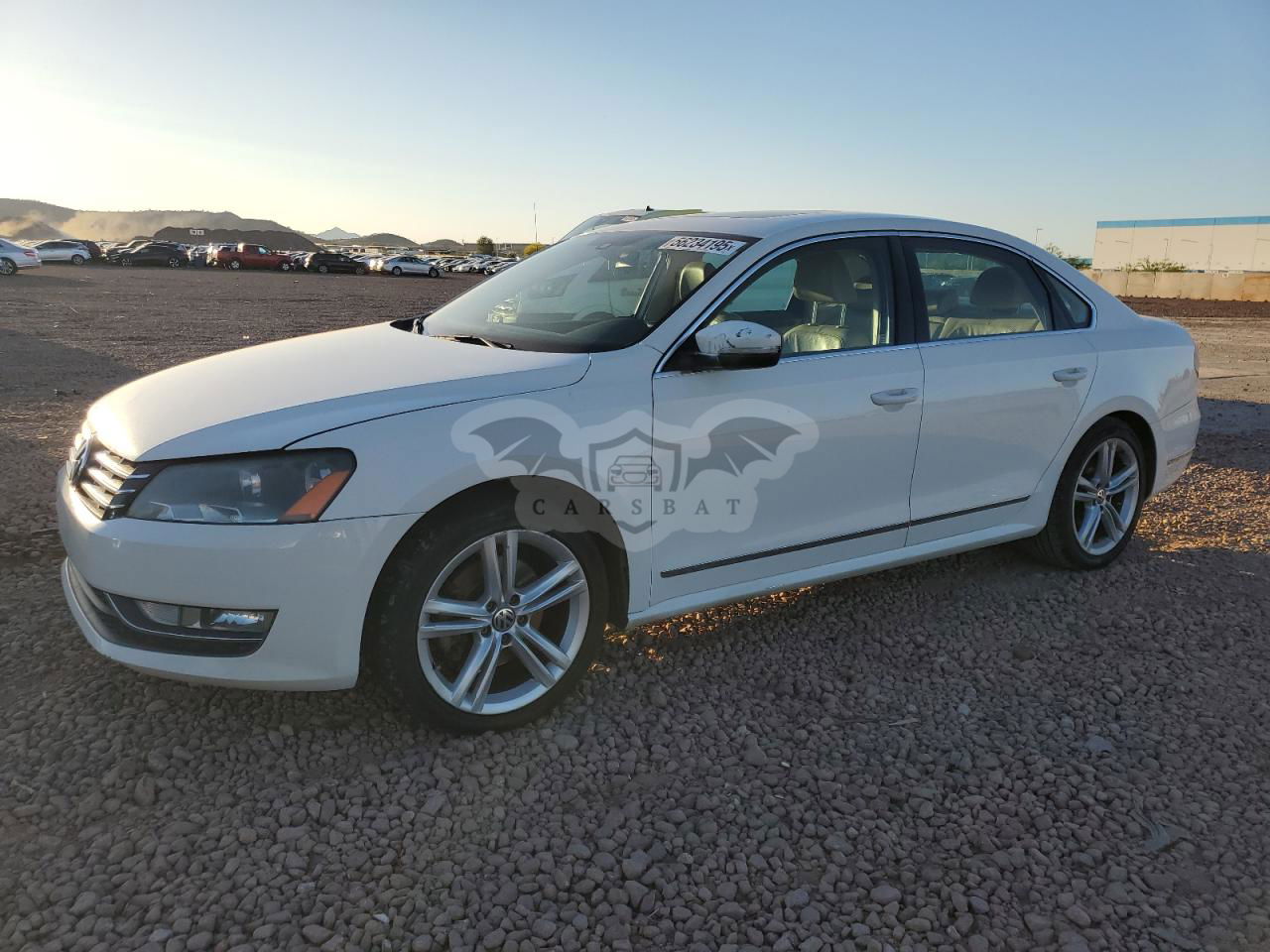 Volkswagen Passat SEL 2.0L  4 2014
