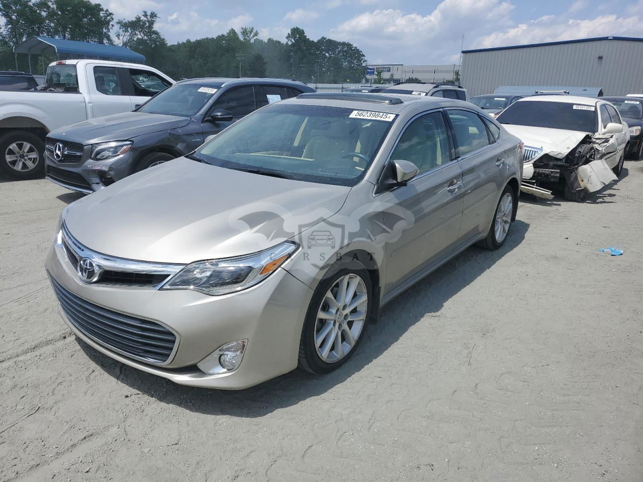 Toyota Avalon BASE 3.5L  6 2013