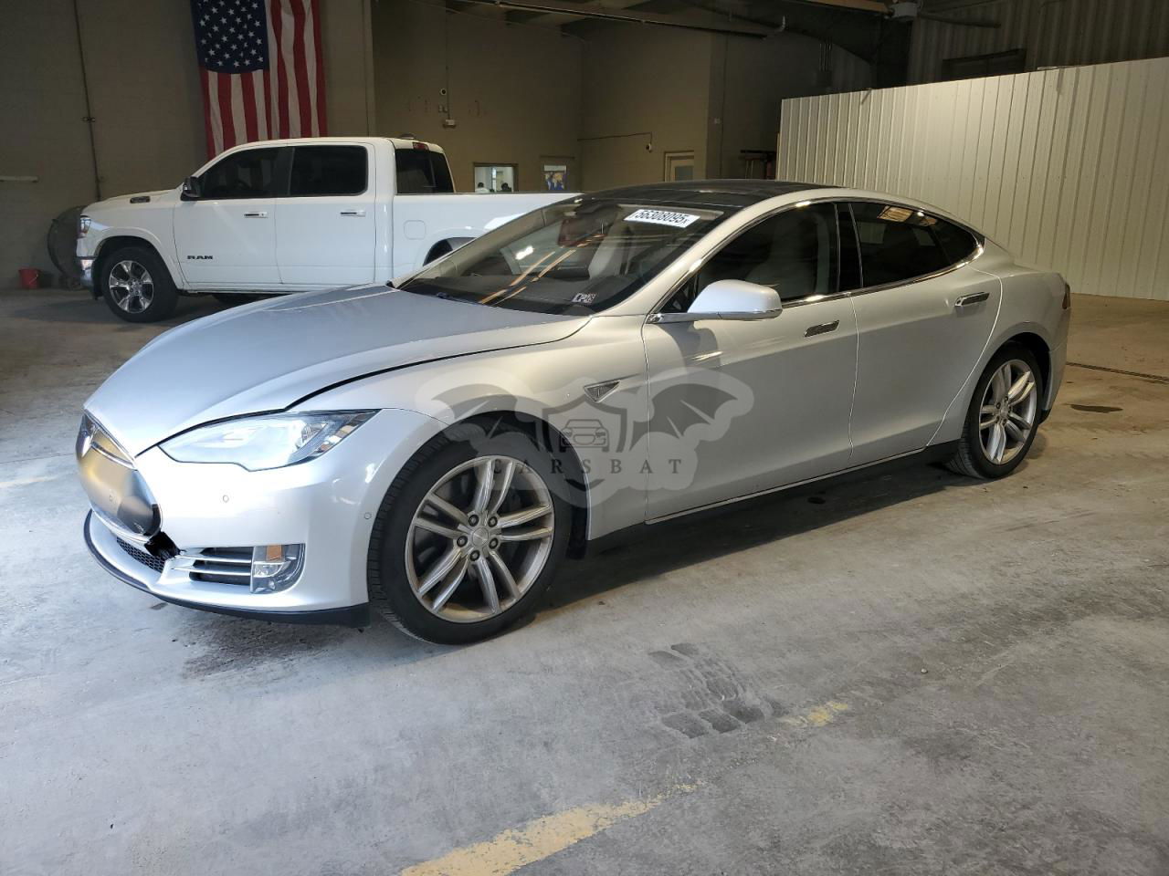 Tesla Model S 85D 2015