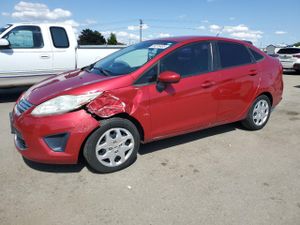 Ford Fiesta SE 1.6L 4 2012