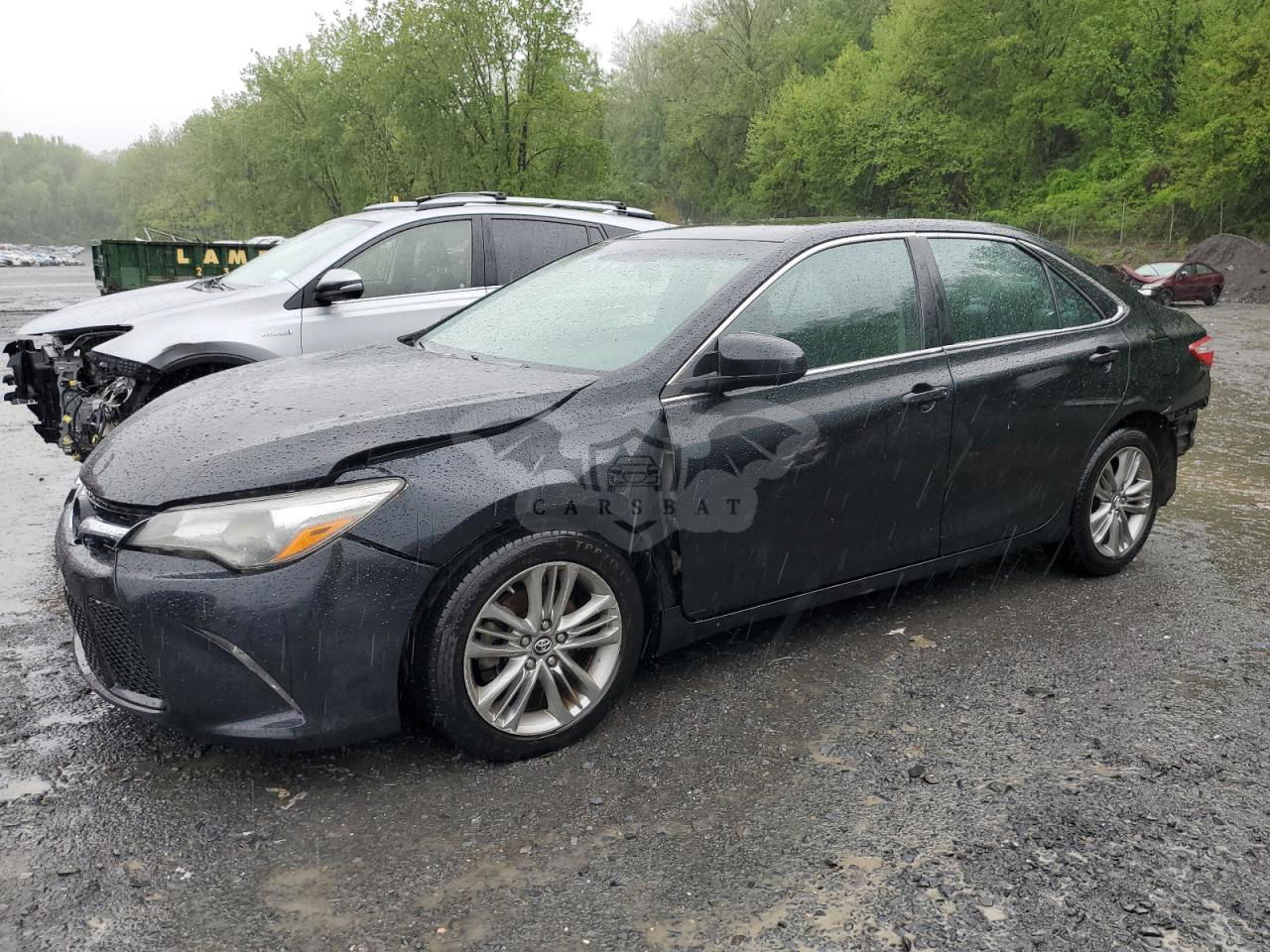 Toyota Camry LE 2.5L  4 2017