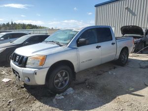 Nissan Titan S 5.6L 8 2011